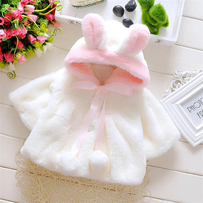 Conjunto_com_Casaco_Boneca_Bebe_Reborn