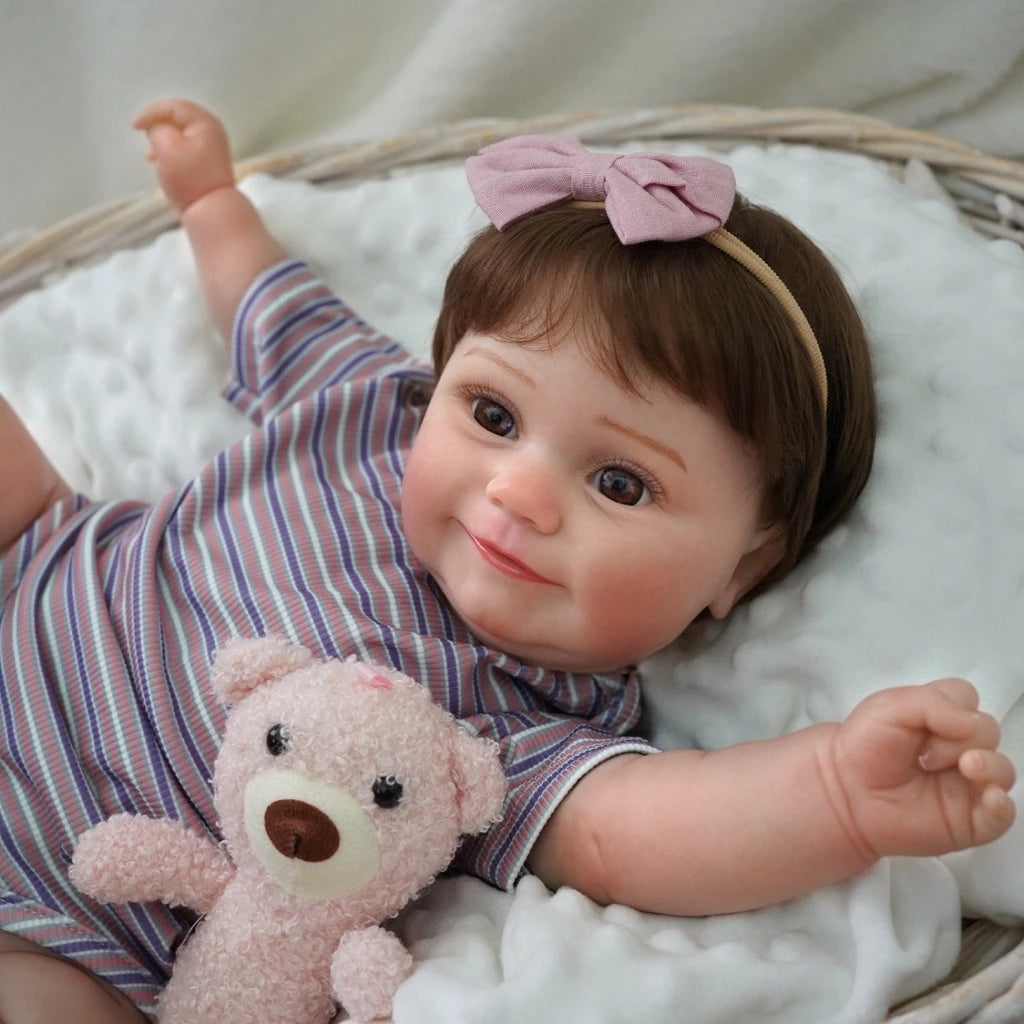 Bebe-Reborn-Alessia-Vinil-Siliconado-Macio-48cm-Sonho-Reborn
