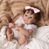Bebe-Reborn-Realista-cecilia-Vinil-Siliconado-Macio-48cm-Sonho-Reborn