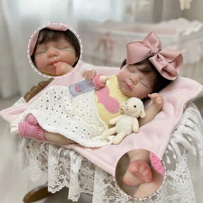 Bebe_Reborn_Hiper_Realista_Lucinda_Silicone_Solido_Molinho