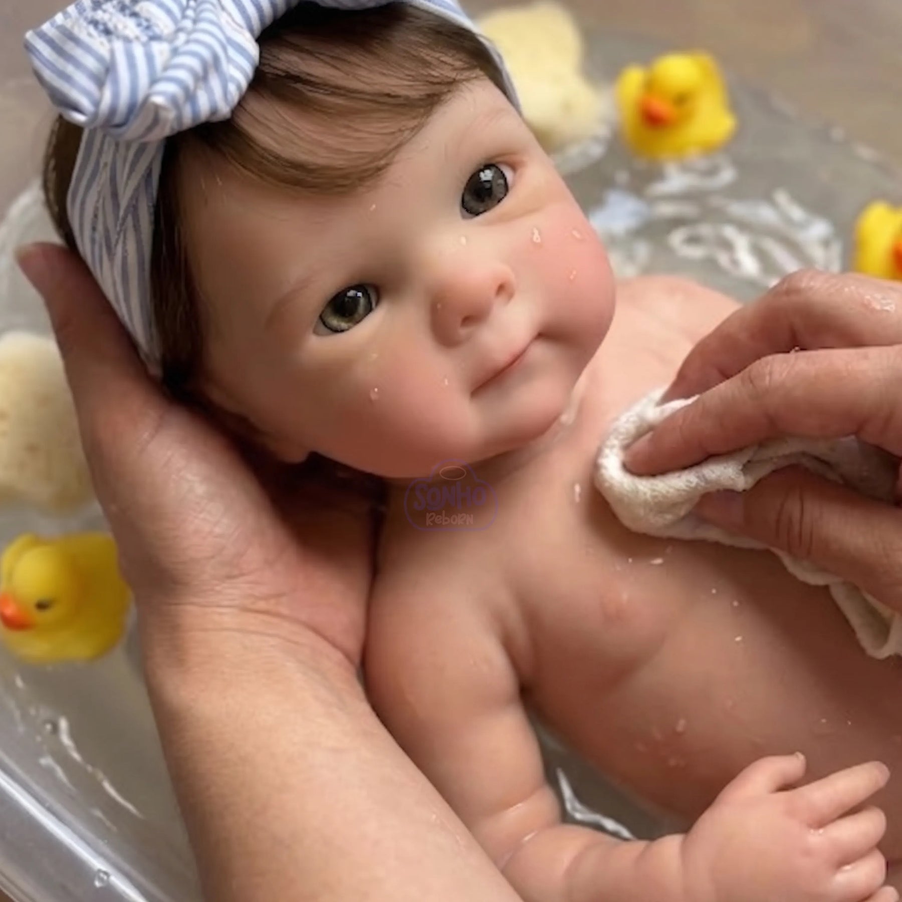 Bebê Reborn Hiper Realista Vivienne Silicone Sólido Molinho
