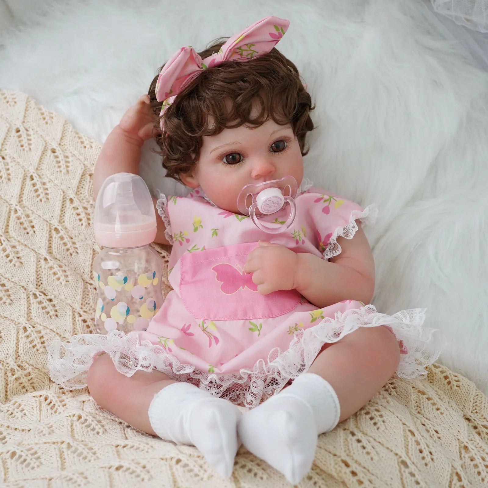 Bebe_Reborn_Realista_Silicone_Macio_Emilia