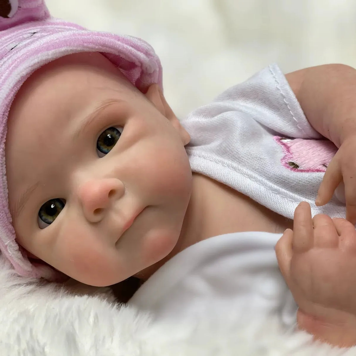 Bebe_Silicone_Solido_Hiper_Realista_Mayte_Sonho_Reborn