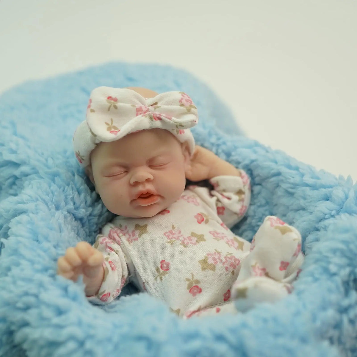 Mini_Bebe_Reborn_Maite_Chorando_Silicone_Solido_Sonho_Reborn