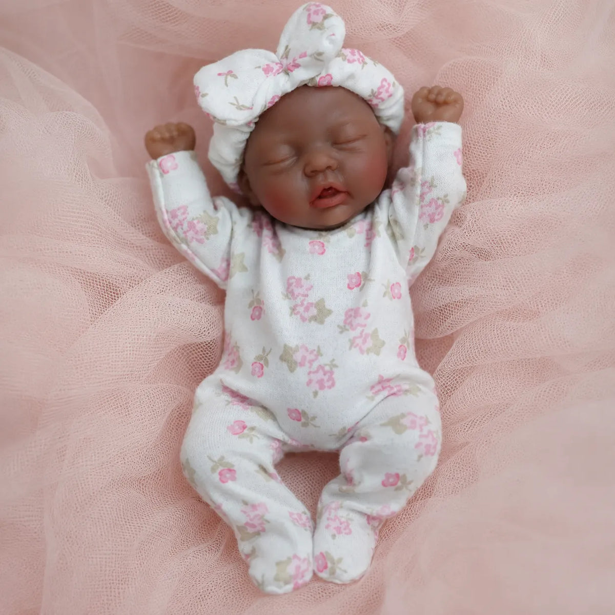 Mini_Bebe_Reborn_Negra_Helena_Silicone_Solido_Sonho_Reborn_1_1