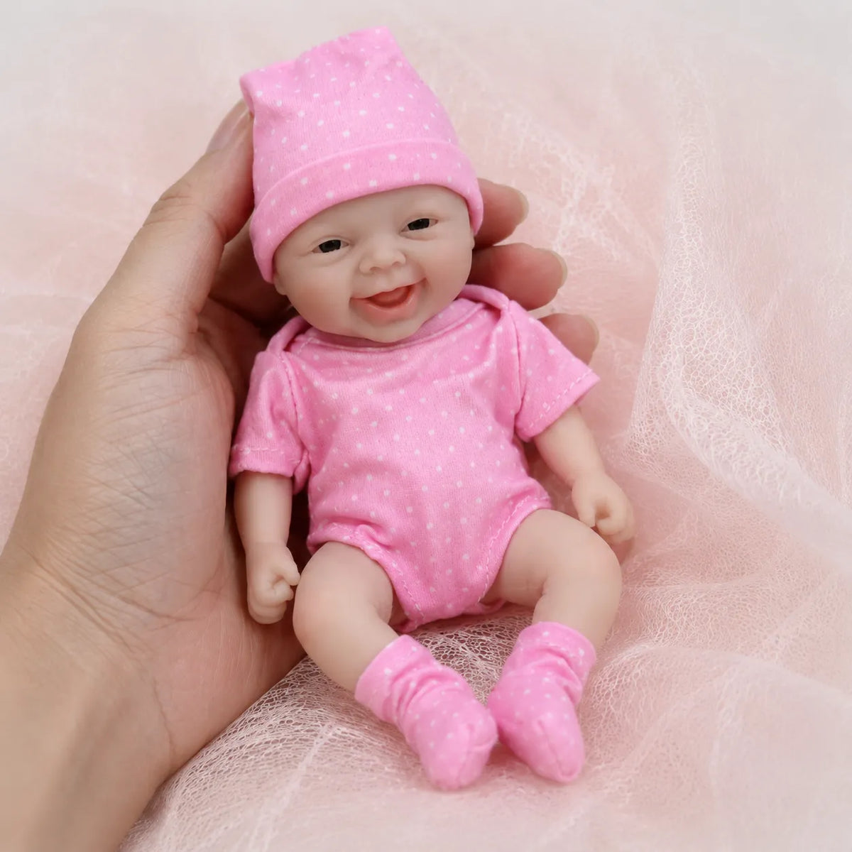 Mini_Bebe_Reborn_Nina_Sorrindo_Silicone_Solido_Molinho_Sonho_Reborn_1_4