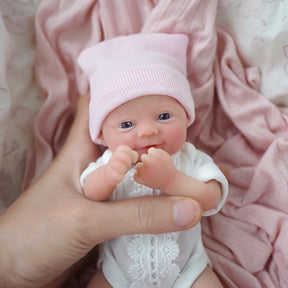 Mini_Bebe_Reborn_Safira_Silicone_Solido_Molinho_Sonho_Reborn