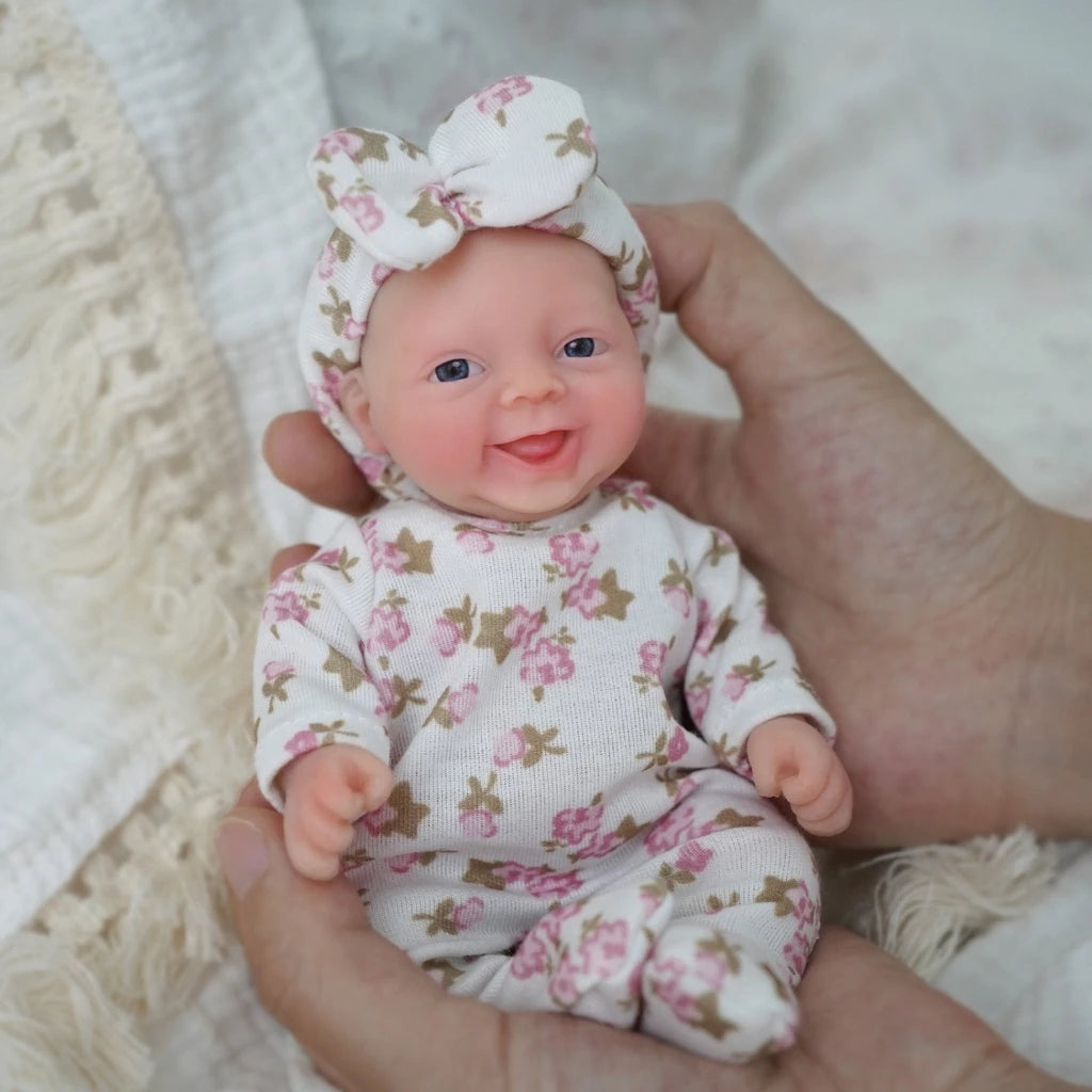 Mini_bebe_Reborn_Hiper_Realista_Stella_Silicone_Solido_Molinho_sonho_reborn