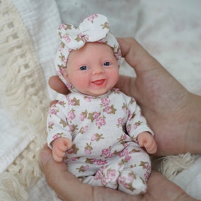 Mini_bebe_Reborn_Hiper_Realista_Stella_Silicone_Solido_Molinho_sonho_reborn