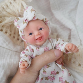 Mini_bebe_Reborn_Hiper_Realista_Stella_Silicone_Solido_Molinho_sonho_reborn