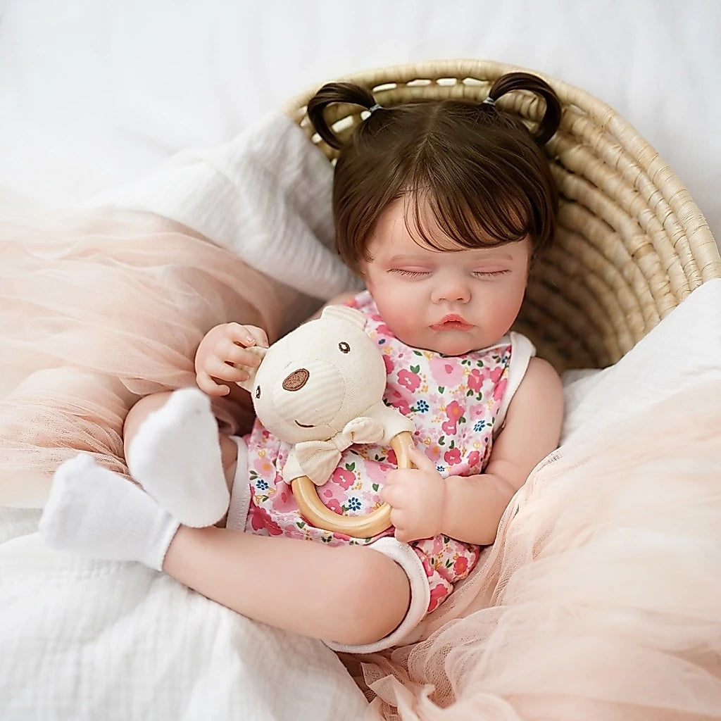 bebe-reborn-realista-samira-vinil-siliconado-macio-48cm-sonho-reborn