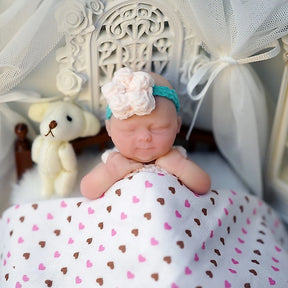mini-bebe-reborn-liora-silicone-solido-corpo-molinho-10cm-sonho-reborn